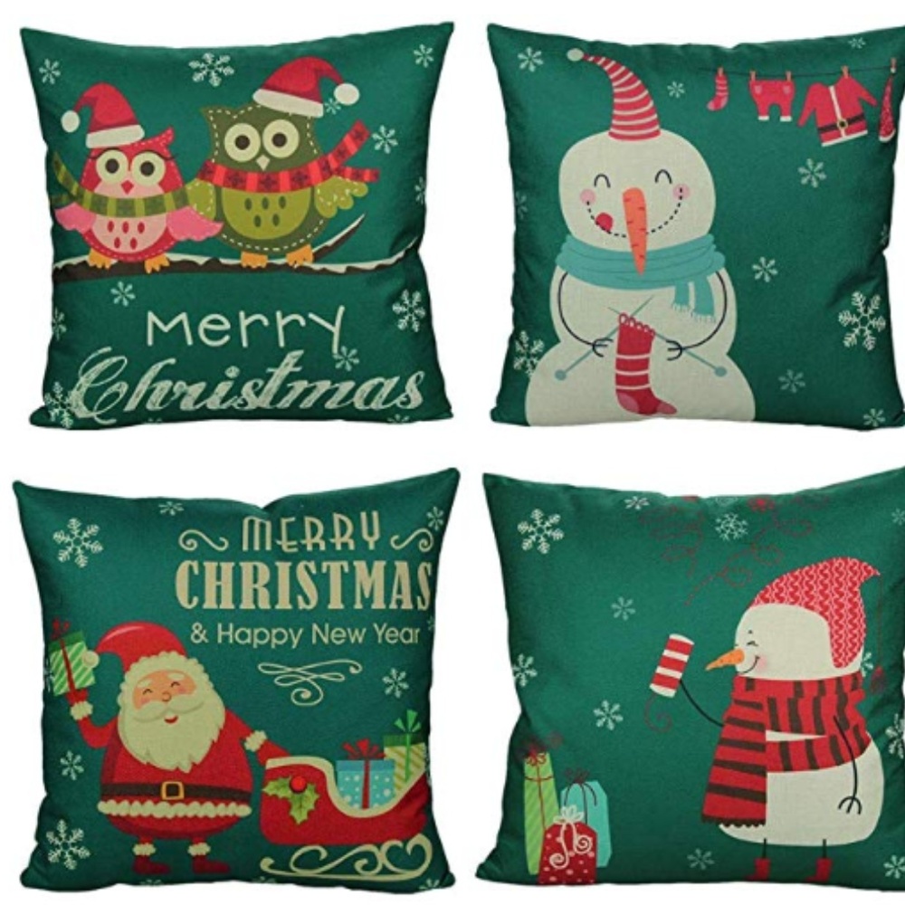 4 Decorative Christmas Pillow Decor